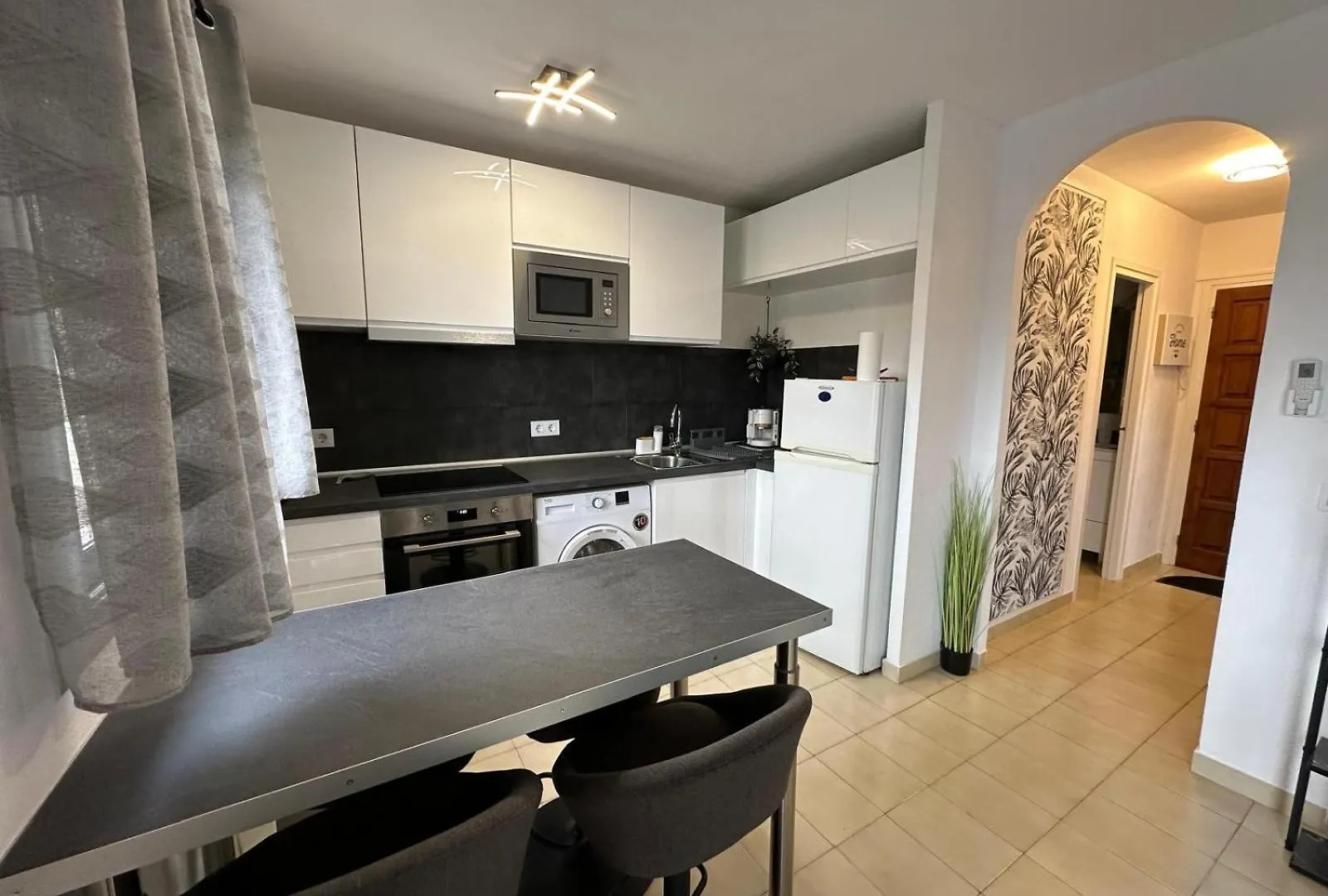 Bonito Apartamento Cerca De La Playa Av-75 Roses