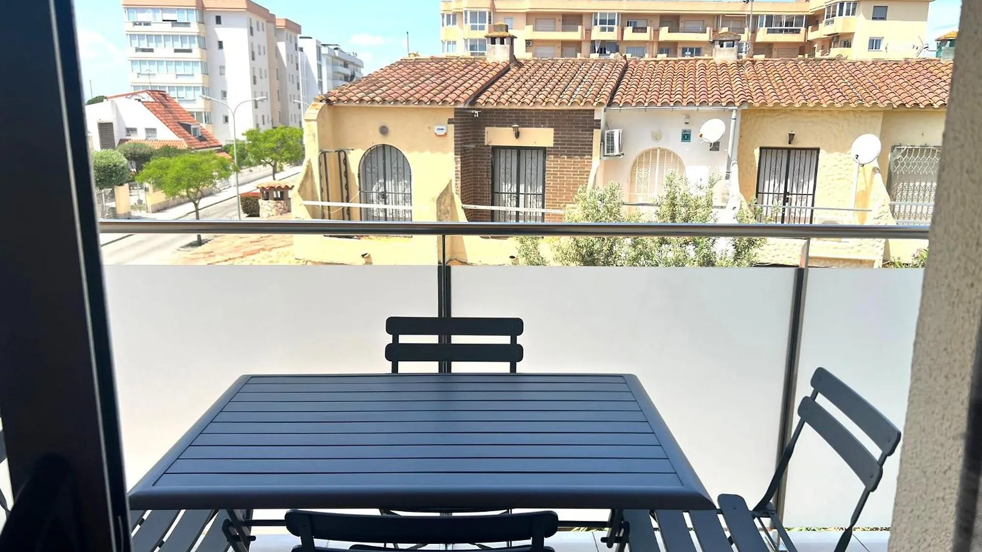 Bonito Apartamento Cerca De La Playa Av-75 Roses 0*,